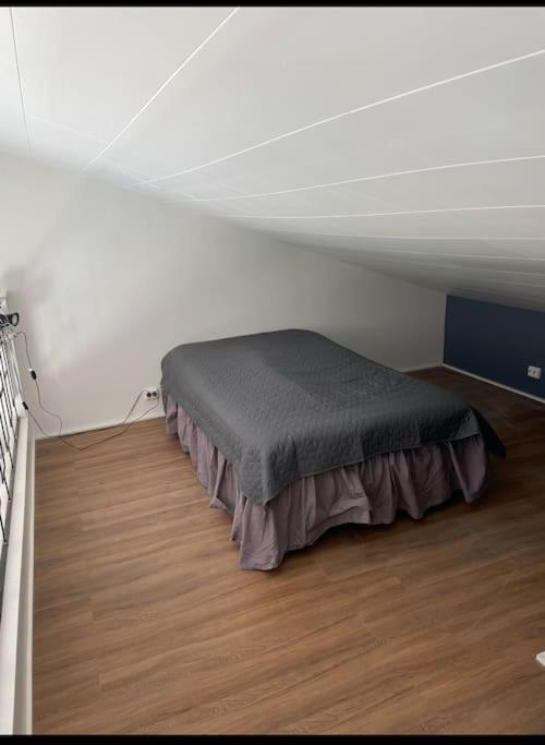 Nyrenoverat Strandnaera Med Fantastisk Utsikt Rimbo Exterior foto