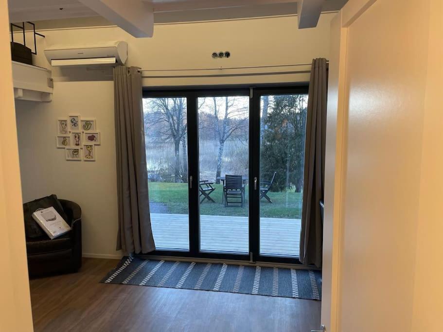 Nyrenoverat Strandnaera Med Fantastisk Utsikt Rimbo Exterior foto