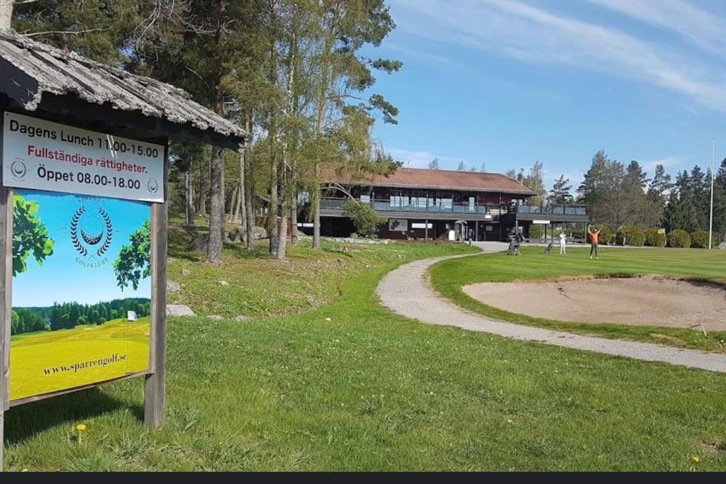 Nyrenoverat Strandnaera Med Fantastisk Utsikt Rimbo Exterior foto